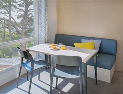 Cottage Pacifique - Dining area - Campsite La Roseraie *** La Baule