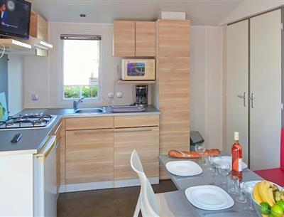 Campsite 4* La Roseraie La Baule - www.laroseraie.com - Cottage EUROPEEN Plan