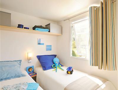 Bedroom 2 single beds - Mobile home family 6 people Camping La Roseraie La Baule