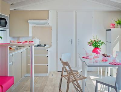 Cottage Quatro Luxury 8 people - 39m² - Camping La Roseraie La Baule 44