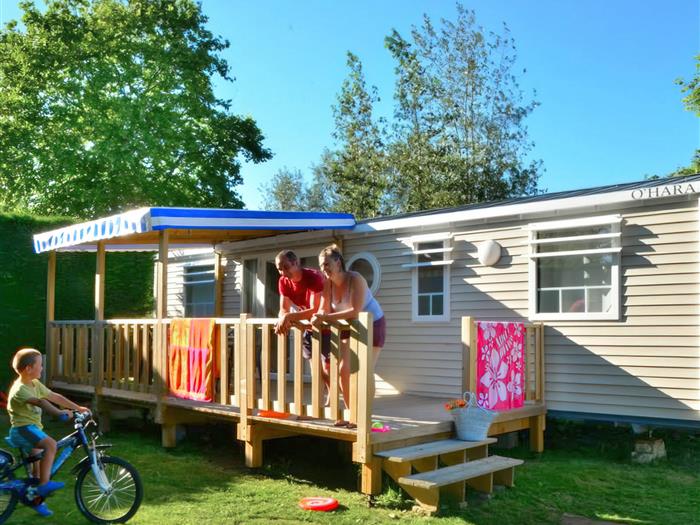 Camping La Roseraie