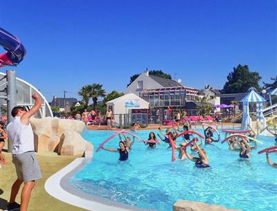Come enjoy aquagym sessions