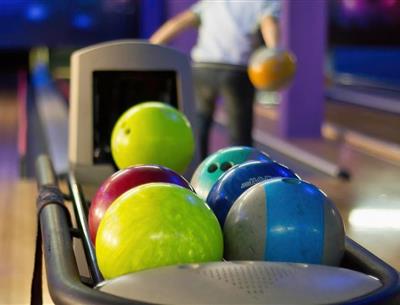 Bowling near the campsite La Roseraie la Baule